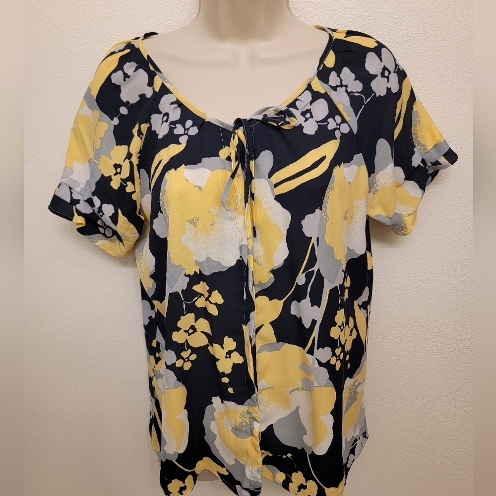 Banana Republic Navy, Yellow & Gray Floral Tie-Front Blouse